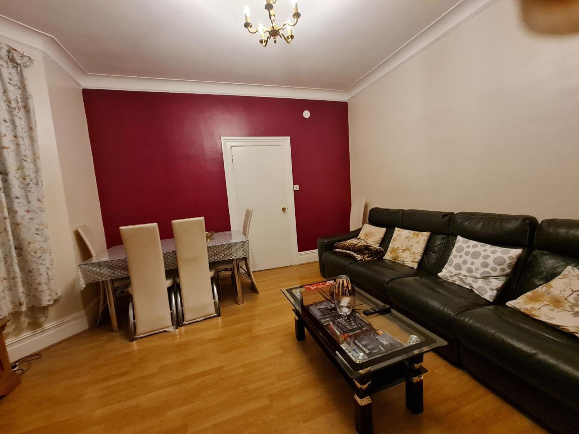 House-sleeps4-parking-garden Londra