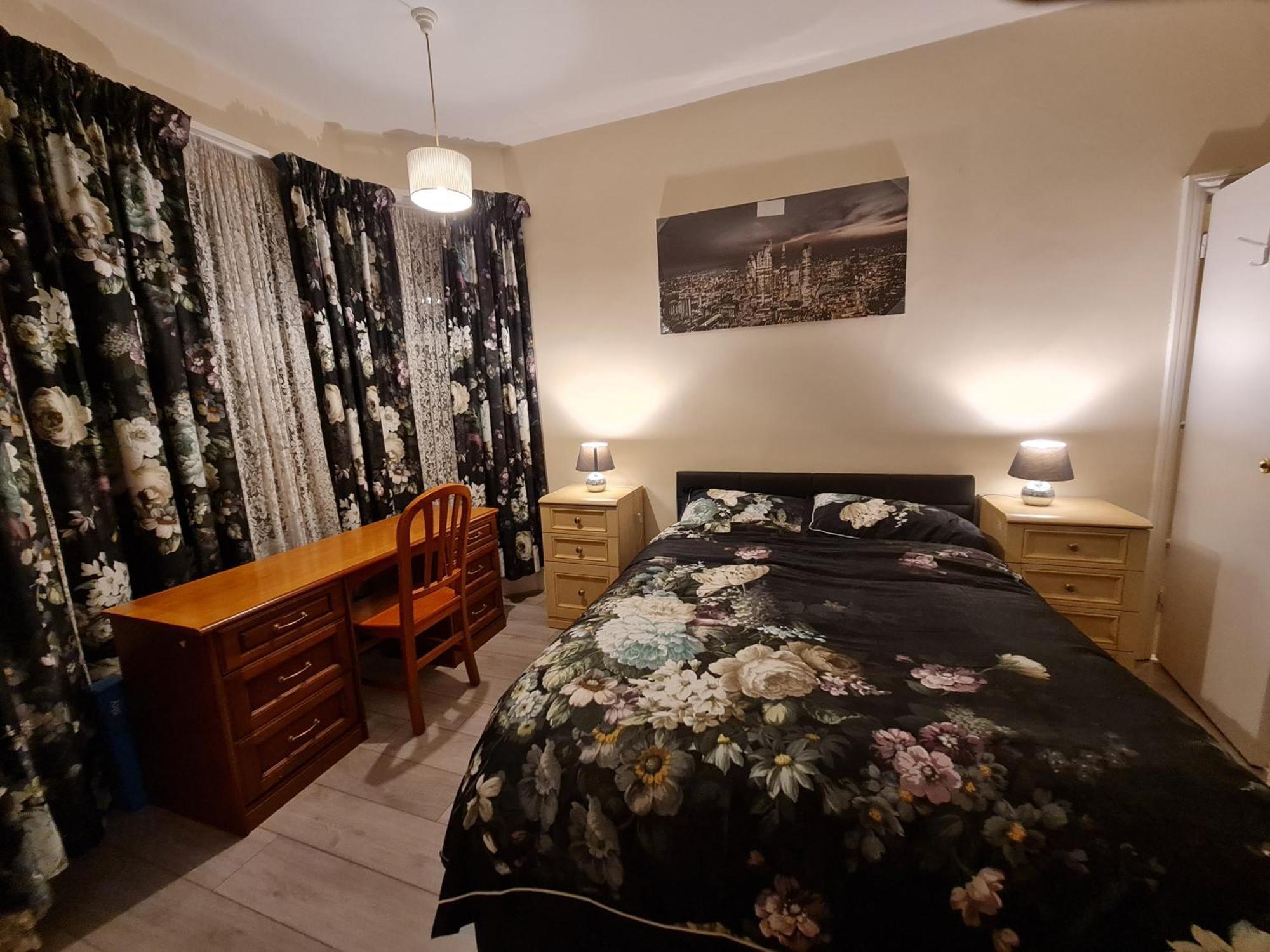 Casa vacanze House-sleeps4-parking-garden *